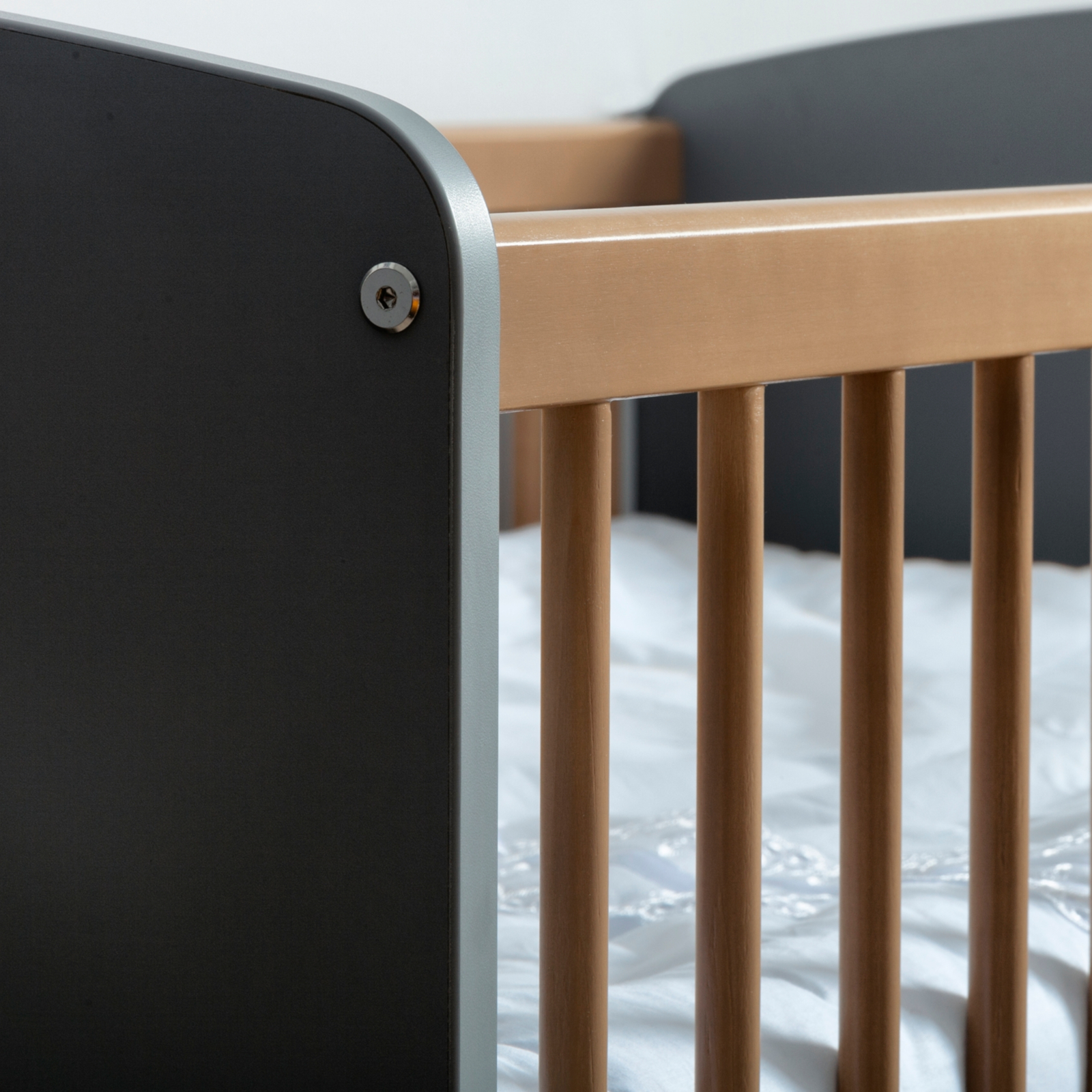 FA0262-4102-3q_7386_1600x1600