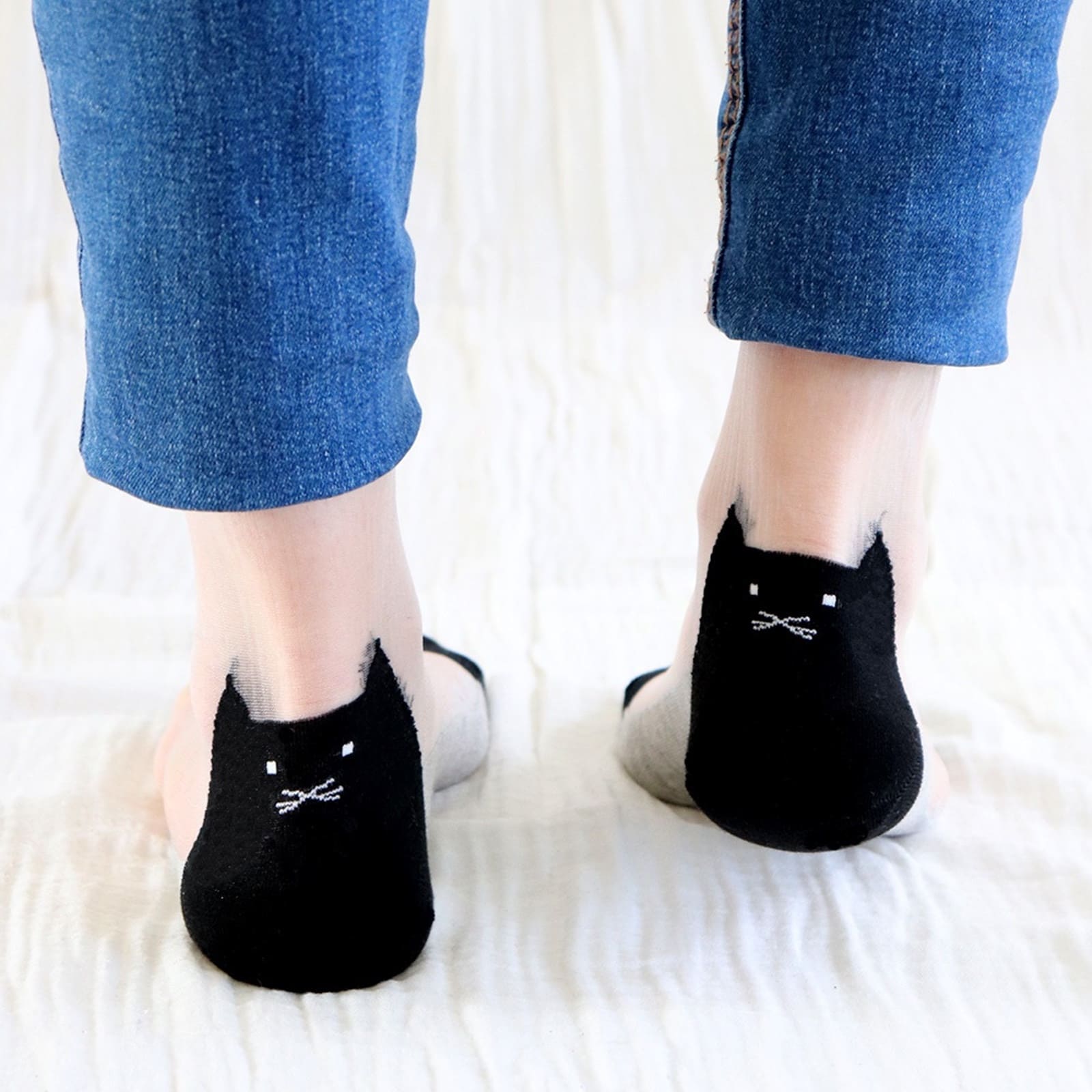 YUKO.B Socken BE A CAT BACK