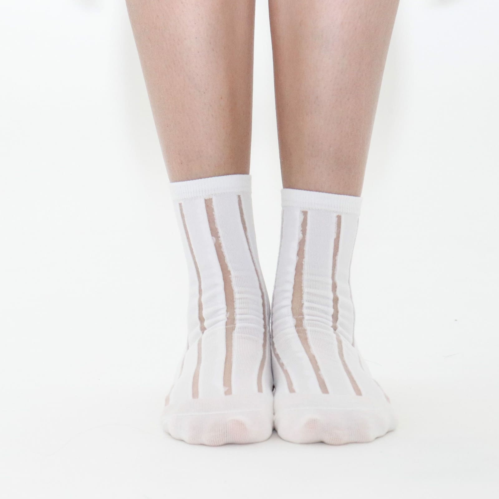 YUKO.B Socken AILEEN weiss