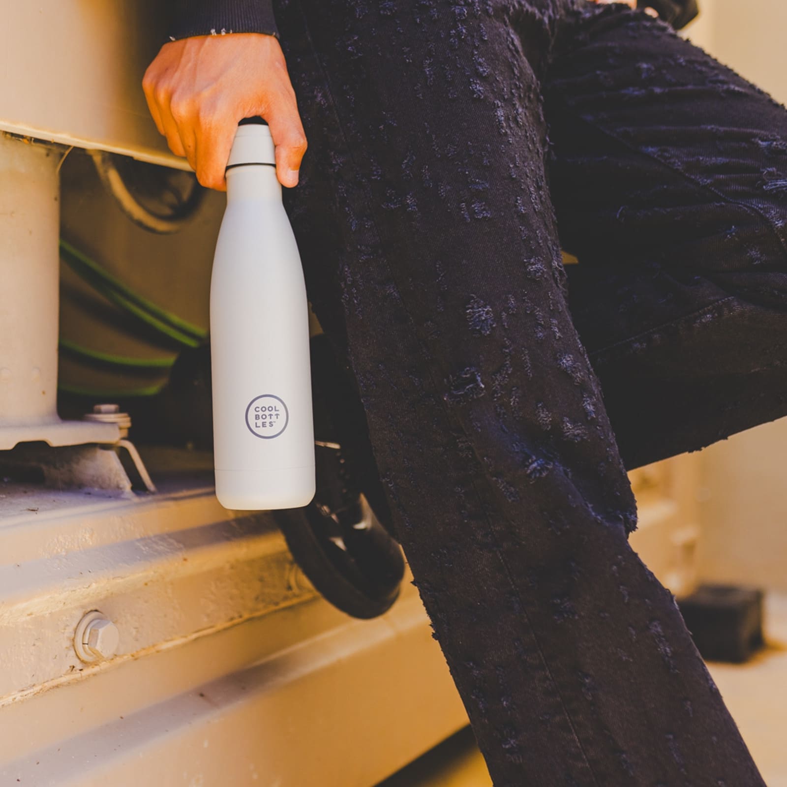 COOL BOTTLES Isolierflasche The Bottle Mono White 750ml