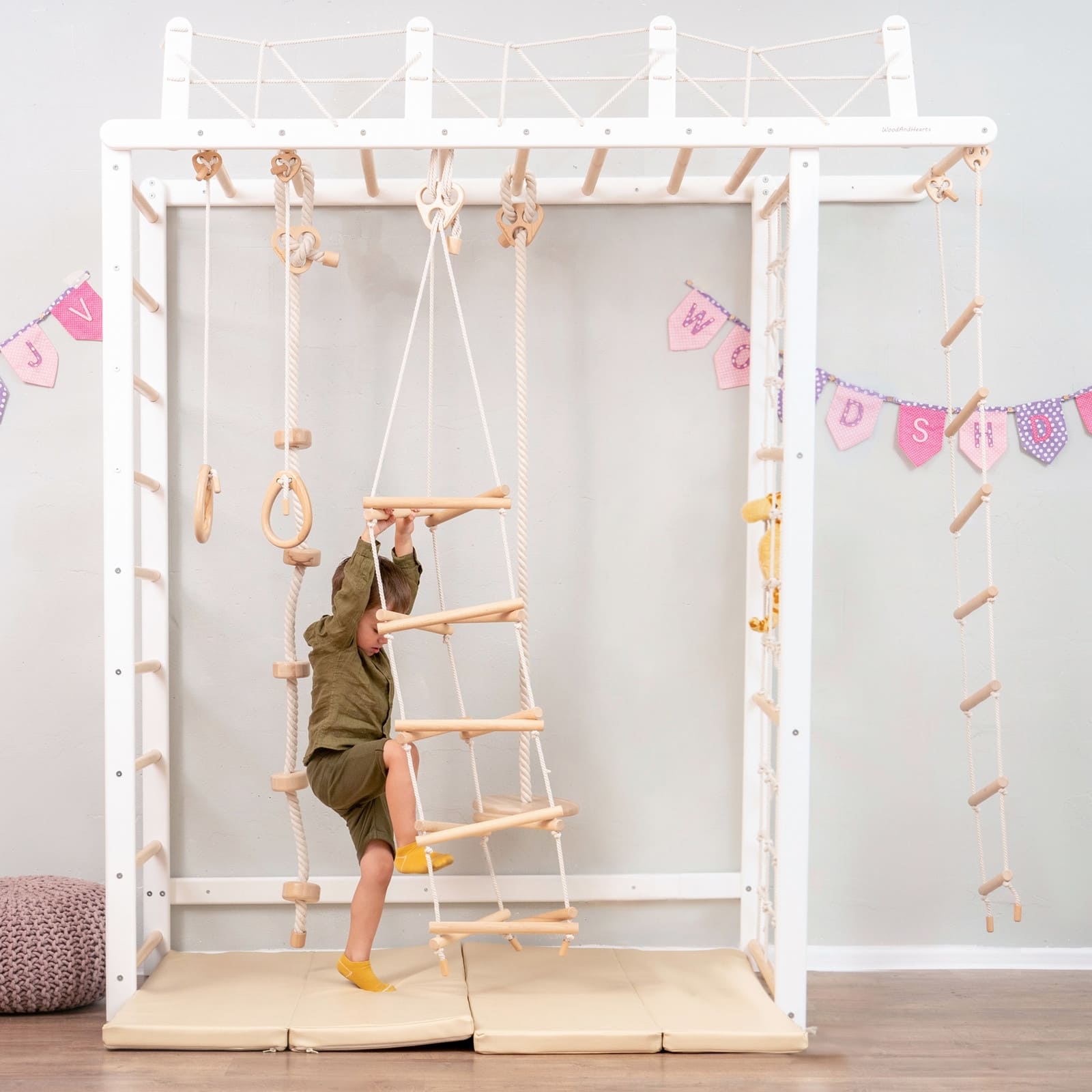 WOODANDHEARTS Aire de jeux intérieure Pont